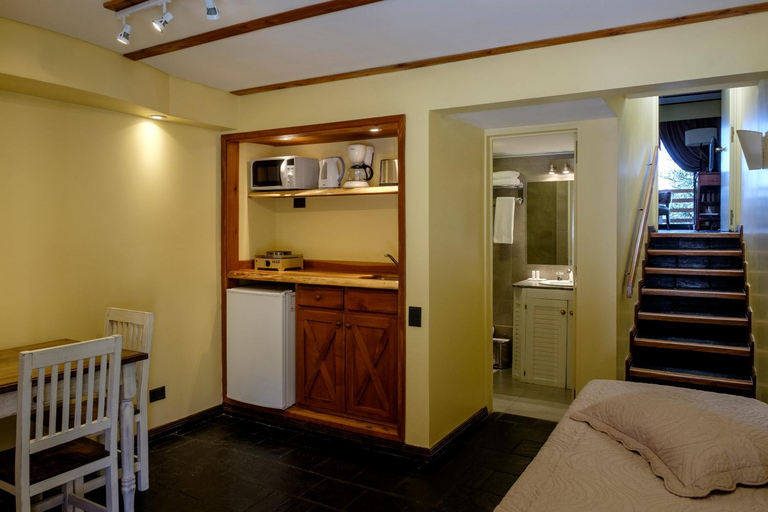 Dining Room 4