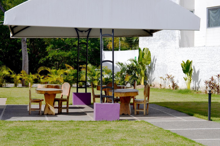 Food & Drinks, VILLAS DULCE SUENOS RESIDENCIAL, Compostela