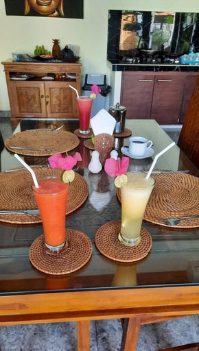 Food & Drinks 5, Villa Silence, Buleleng