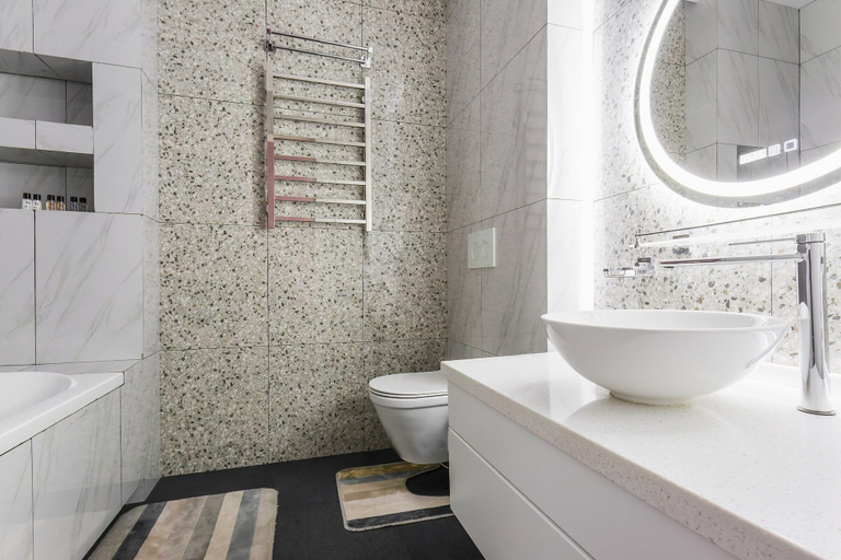 Bathroom 3, Boulevard 181, Tashkent City