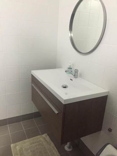 Bathroom 4