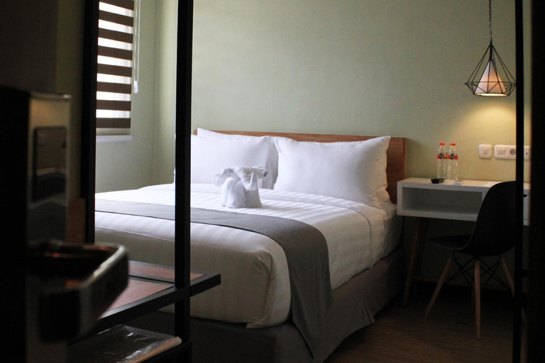 Bedroom 13