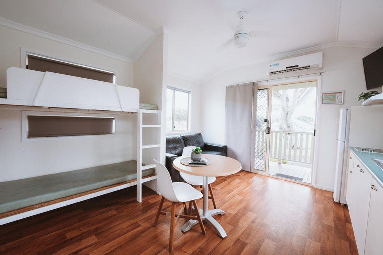 Others 5, Discovery Parks - Bargara, Burnett - Pt A