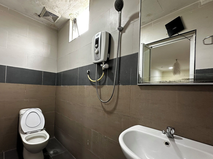 Bathroom 3, Malden Hotel, Kuala Lumpur