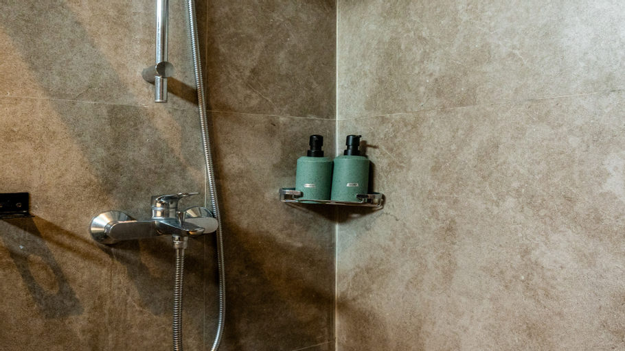 Bathroom 6