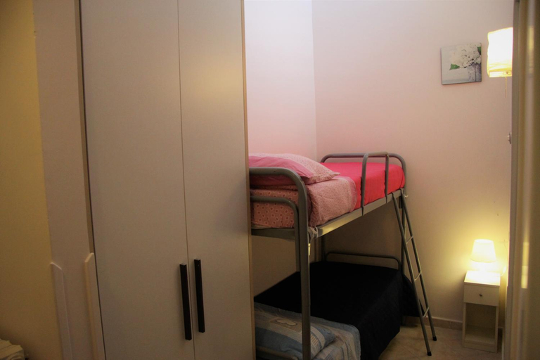 Bedroom 4, B&B Zefiro, Napoli