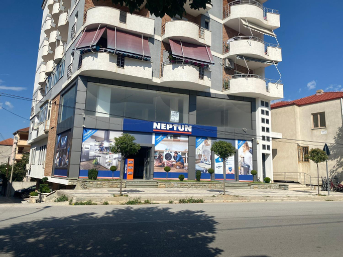 Best Apartment, Pogradecit