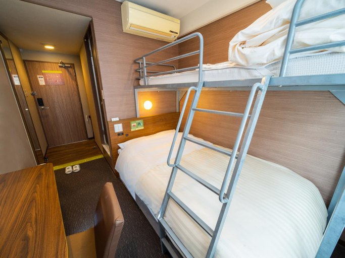 Bedroom 22
