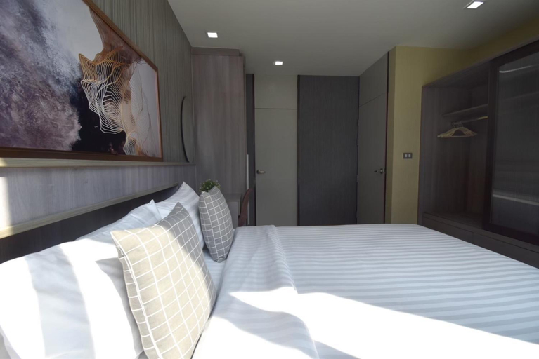 Bedroom 12