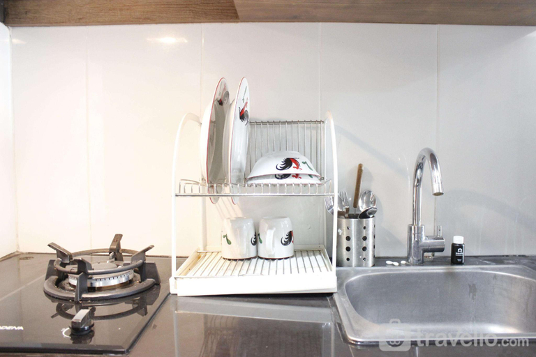 Others 5, Artistic Studio at Gateway Pasteur By Travelio, Bandung