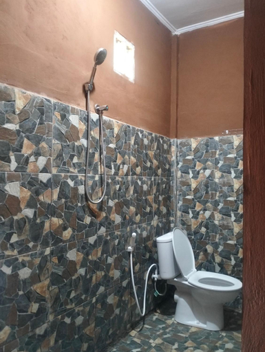 Bathroom 5, Fullmoon homestay, Lombok