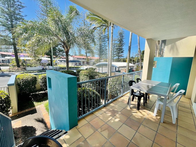 Others 3, Beach Villa Diamond. Beach resort #5, Gold Coast