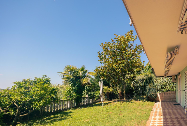 Others 3, Old Road Rooms and Apartments with Pool, Piran