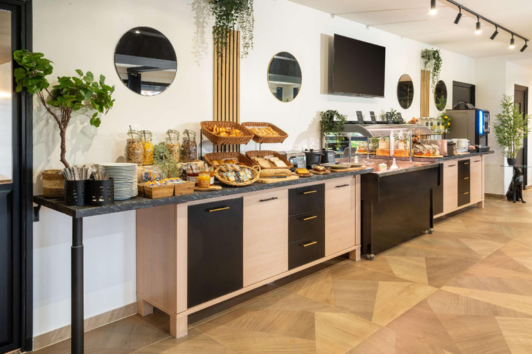 Food & Drinks 2, Sure Hotel by Best Western Rouvignies Valenciennes, Nord