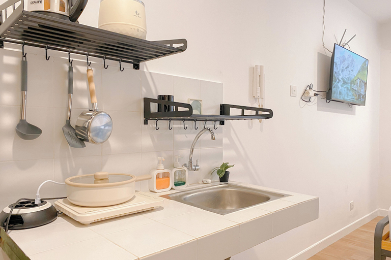 Others 5, Minimalist And Comfy Studio Apartment At Cinere Bellevue Suites, Depok