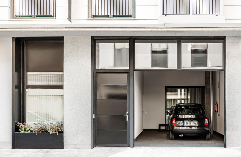 Exterior & Views 2, Eric Vökel Boutique Apartments - Atocha Suites, Madrid
