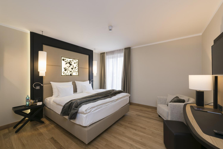 Bedroom 8