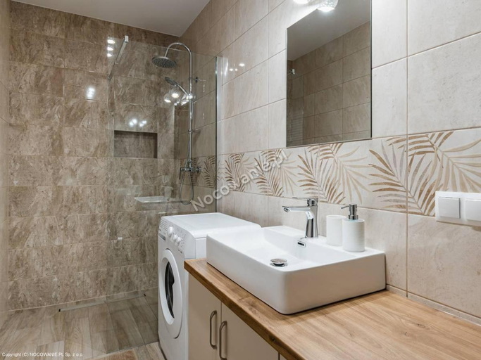 Bathroom 4, Apartamenty Nad Rzeka z balia, Nowy Targ