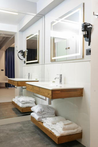Bathroom 4, ERTAN OTEL , Çeşme