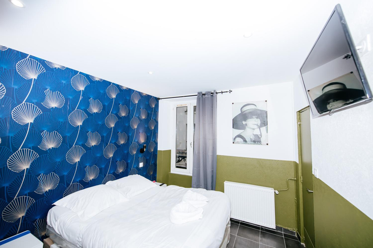 Bedroom 3, Hotel De La Poste, Paris