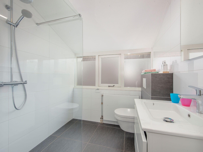 Others 4, Villa in Arcen with bath and combi microwave, Arcen en Velden