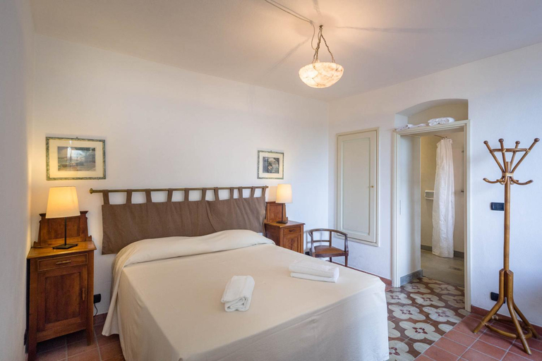 Bedroom 3, Giardino in villa Margherita, Genova