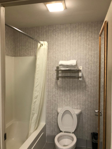Bathroom, Millennium Inn, Jones