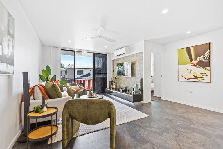 Modern Apartment with Esplanade Views, Cairns