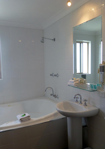 Bathroom 6