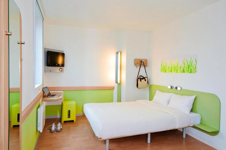 Bedroom 2, ibis budget Airport Le Bourget Garonor, Seine-Saint-Denis
