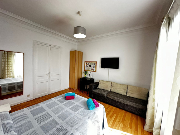 Others 3, Rooms Tetuan, Barcelona