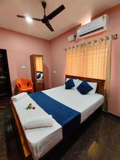 Bedroom 3, The Hill View Guesthouse, Uttara Kannada