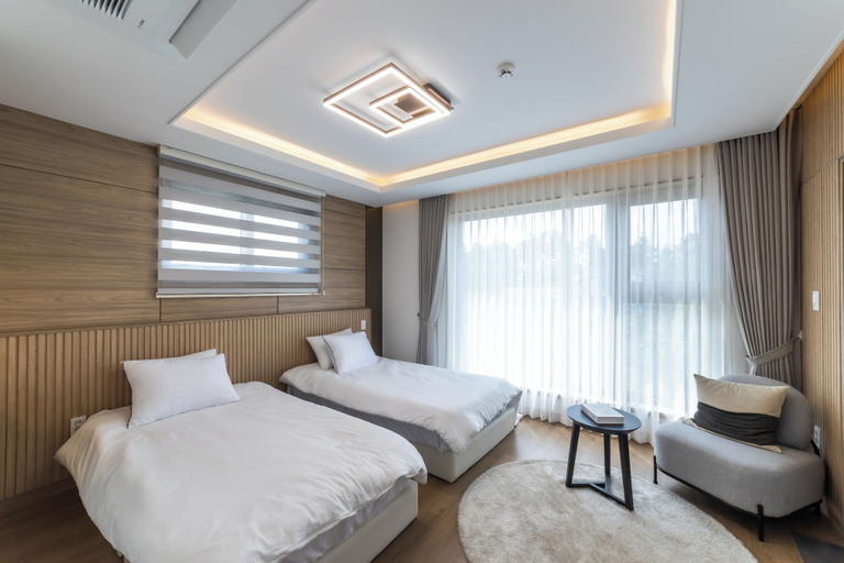 Bedroom 3, Hermen House in Jeju, Seogwipo