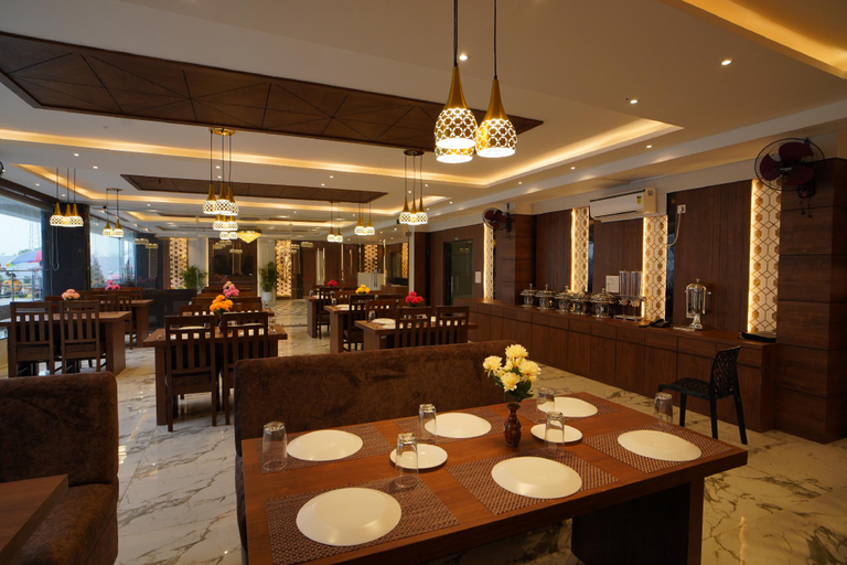Food & Drinks 3, Royal Palace Beach Resort AND Spa, Purba Medinipur