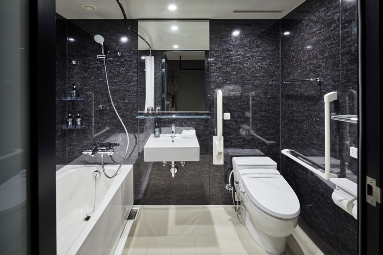 Bathroom 25