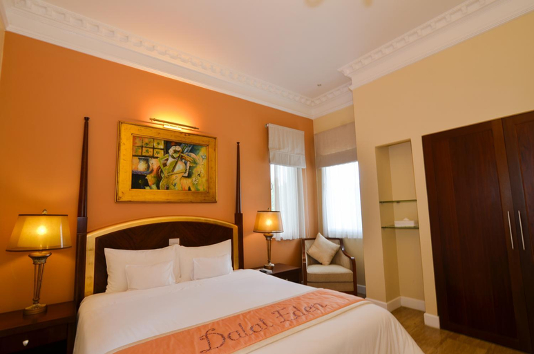 Bedroom 24