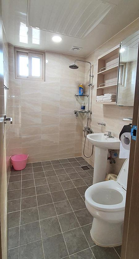 Bathroom 5, Guesthouse Gilson, Goseong