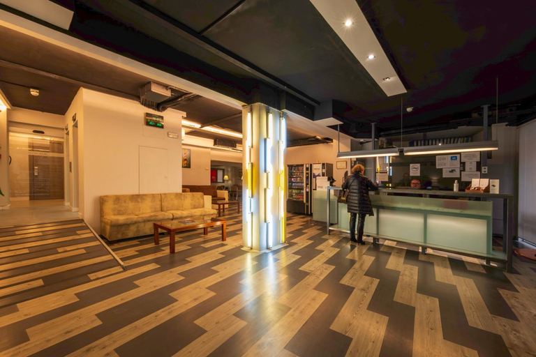 Public Area, Hotel Bilbi, Vizcaya