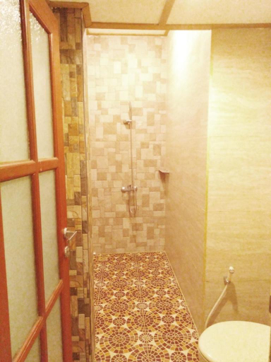 Bathroom 7