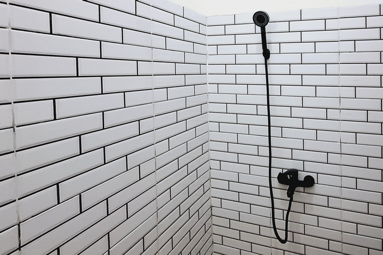 Bathroom 4