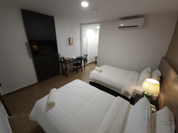 Bedroom 9