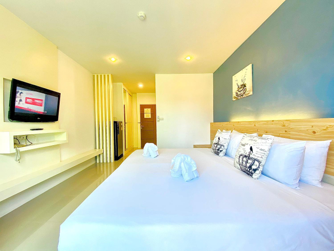 Bedroom 6
