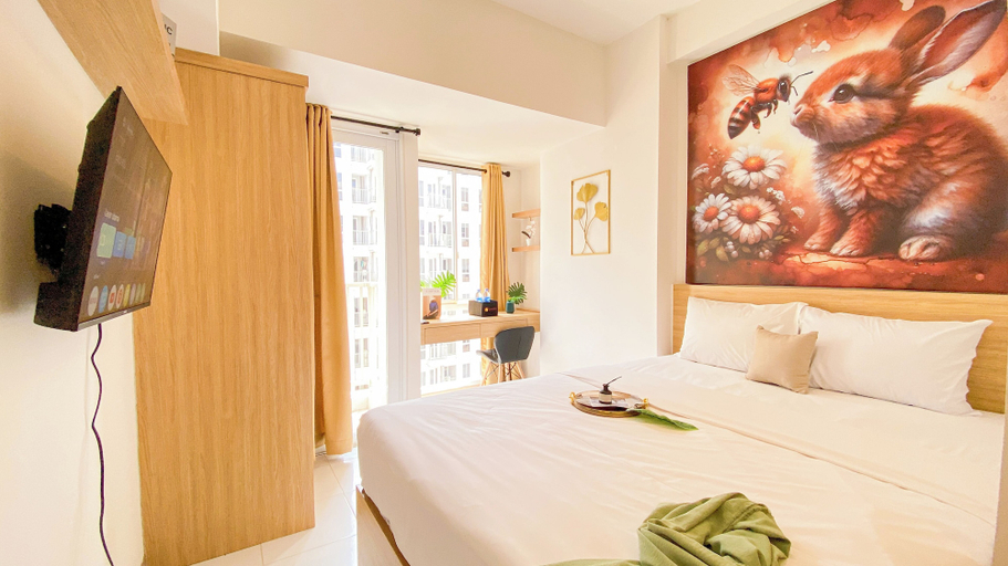 Bedroom 1, Comfy And Nice Studio Apartment Tokyo Riverside Pik 2, Tangerang