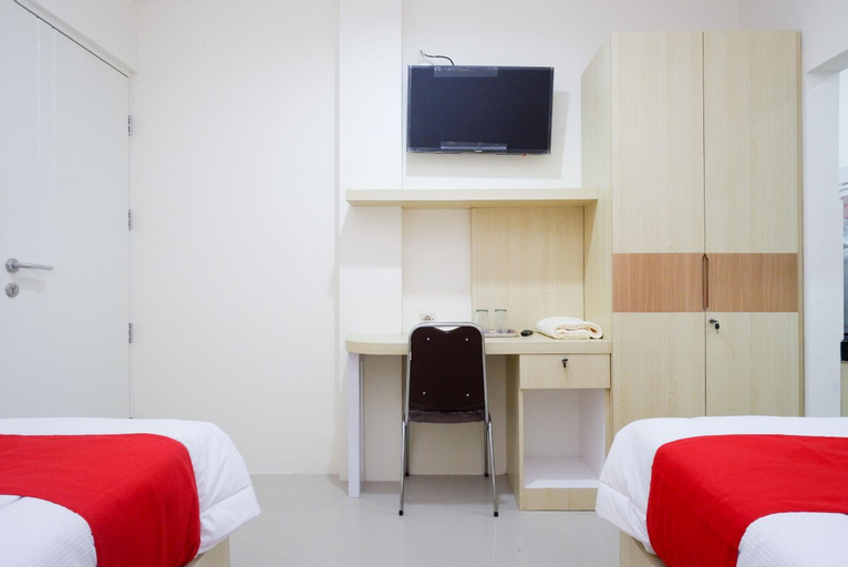 Bedroom 12