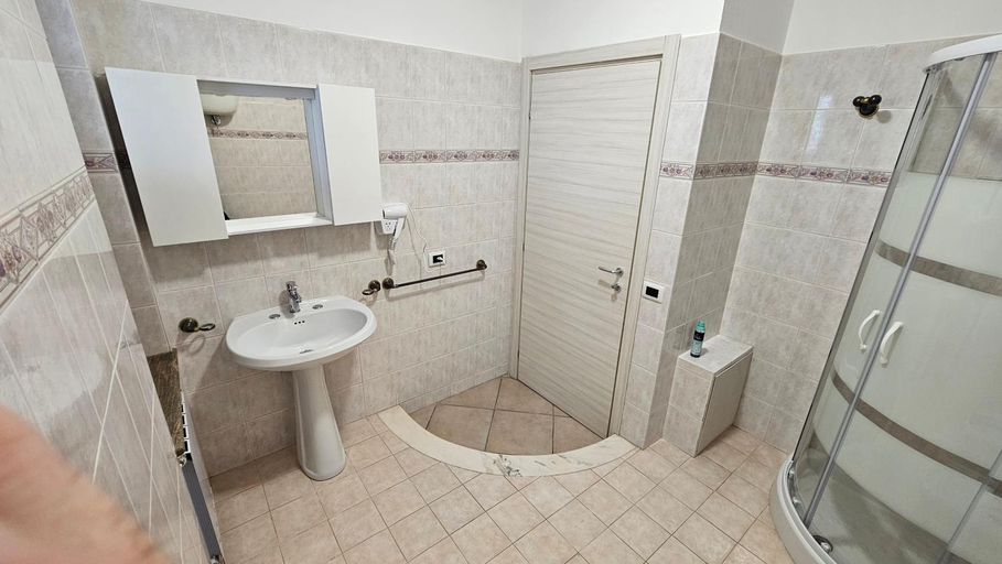 Bathroom 3