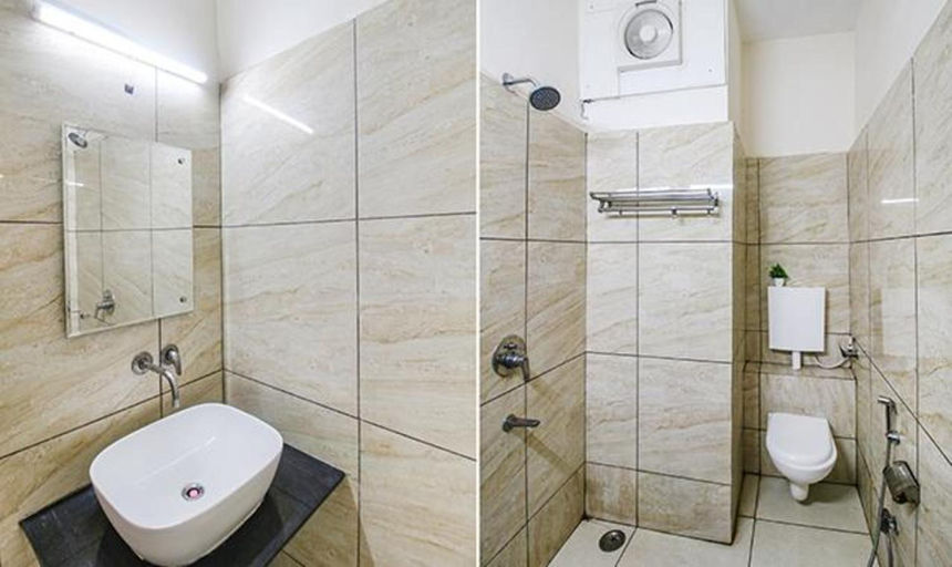 Bathroom, Silver Inn, Bhopal