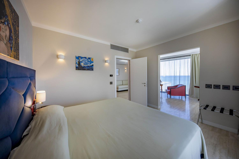 Bedroom 3, Victoria Palace Cefalu, Palermo