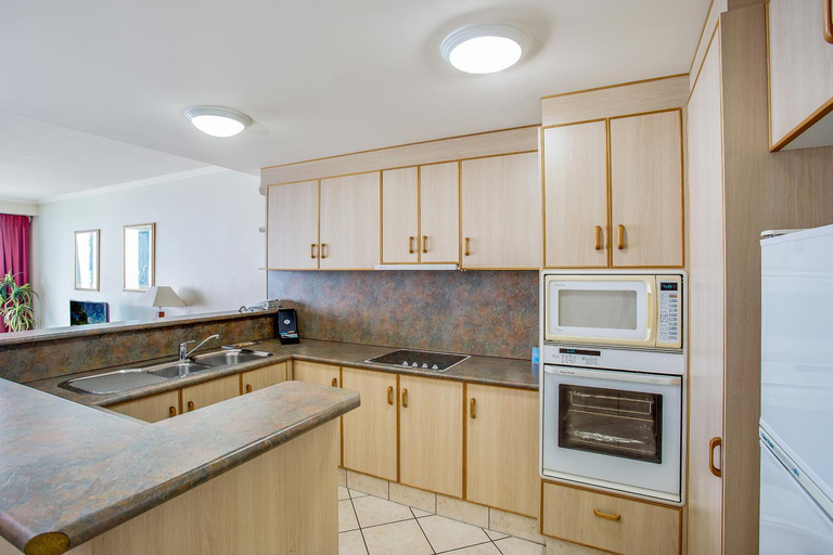 Dining Room 9