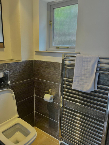 2, Beech, Country Chalet In Pegsdon, Central Bedfordshire