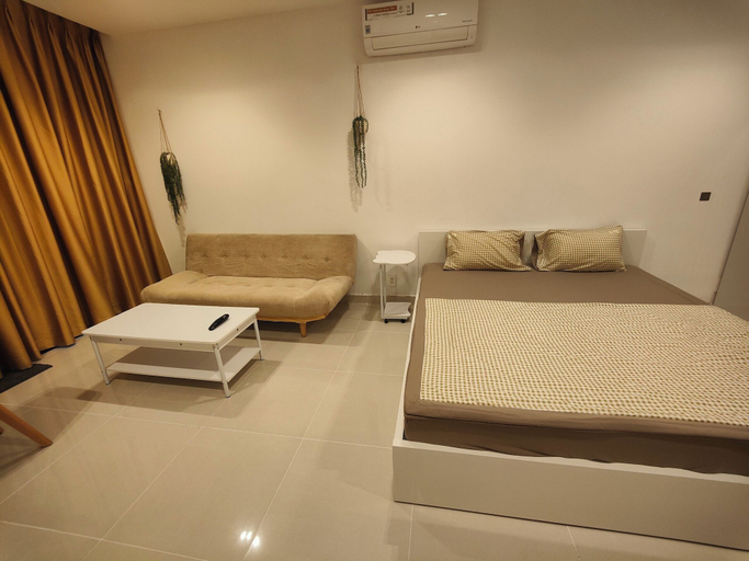Bedroom 2, Luxury Apartment Sky Center, Tân Bình